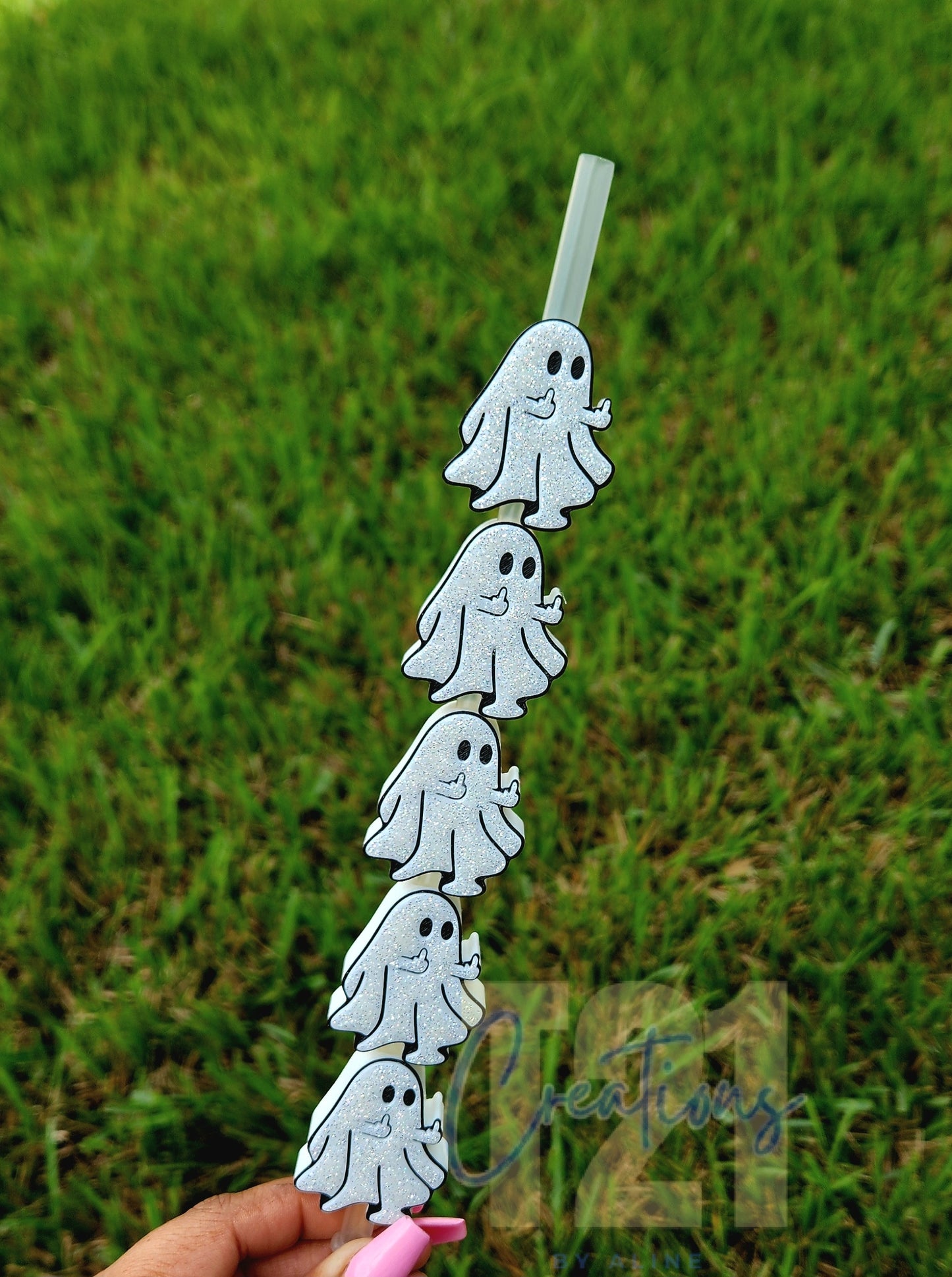 GLITTERED SASSY GHOST STRAW TOPPER