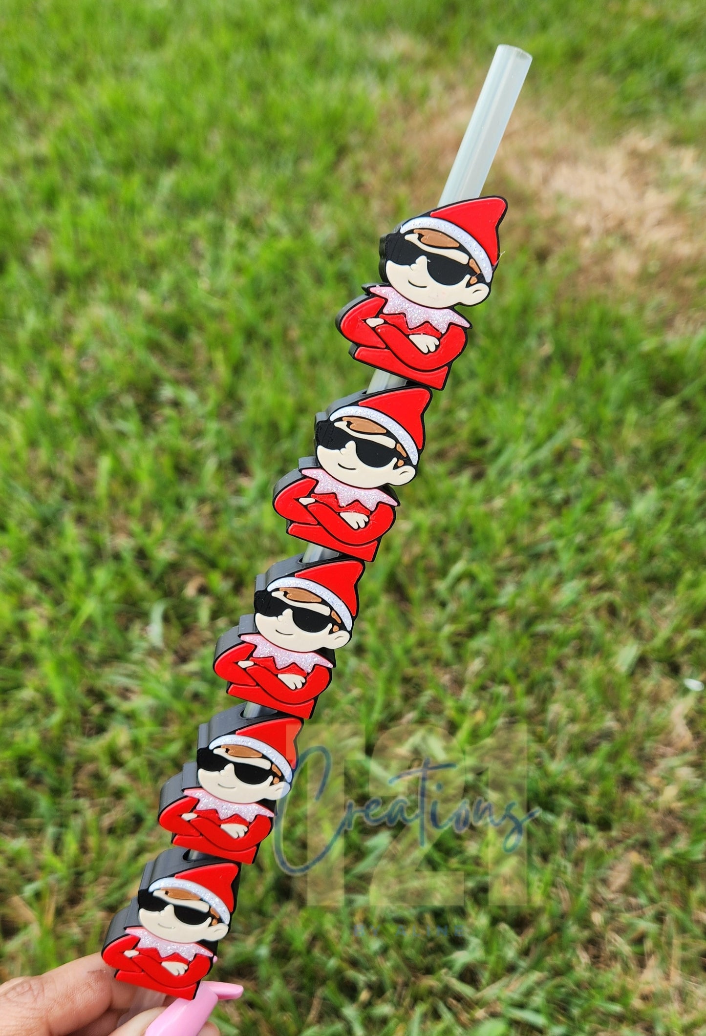 GLITTERED ELF STRAW TOPPER