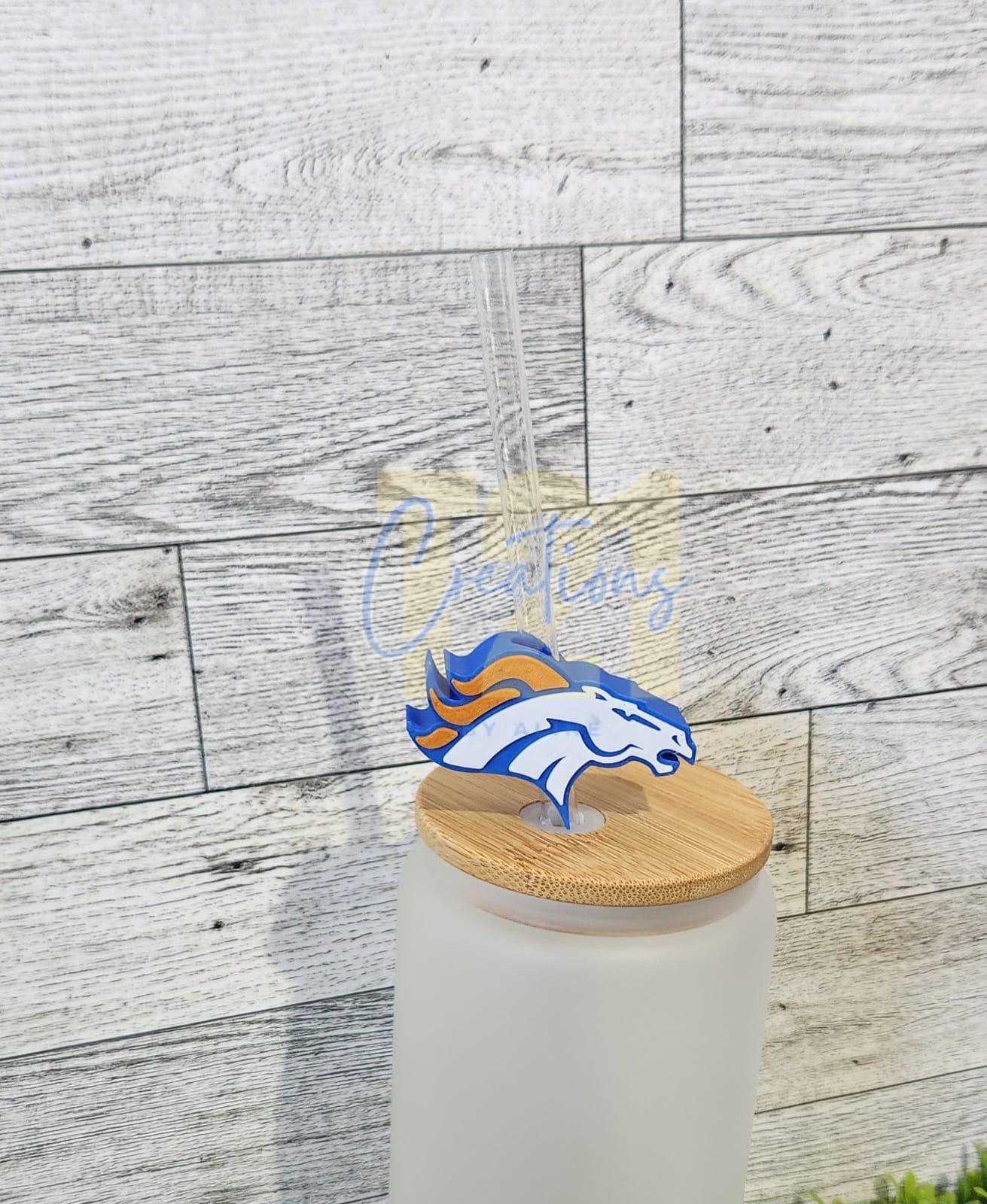 HORSE STRAW TOPPER