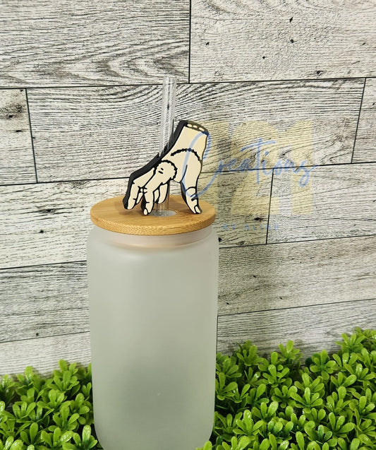 HAND STRAW TOPPER