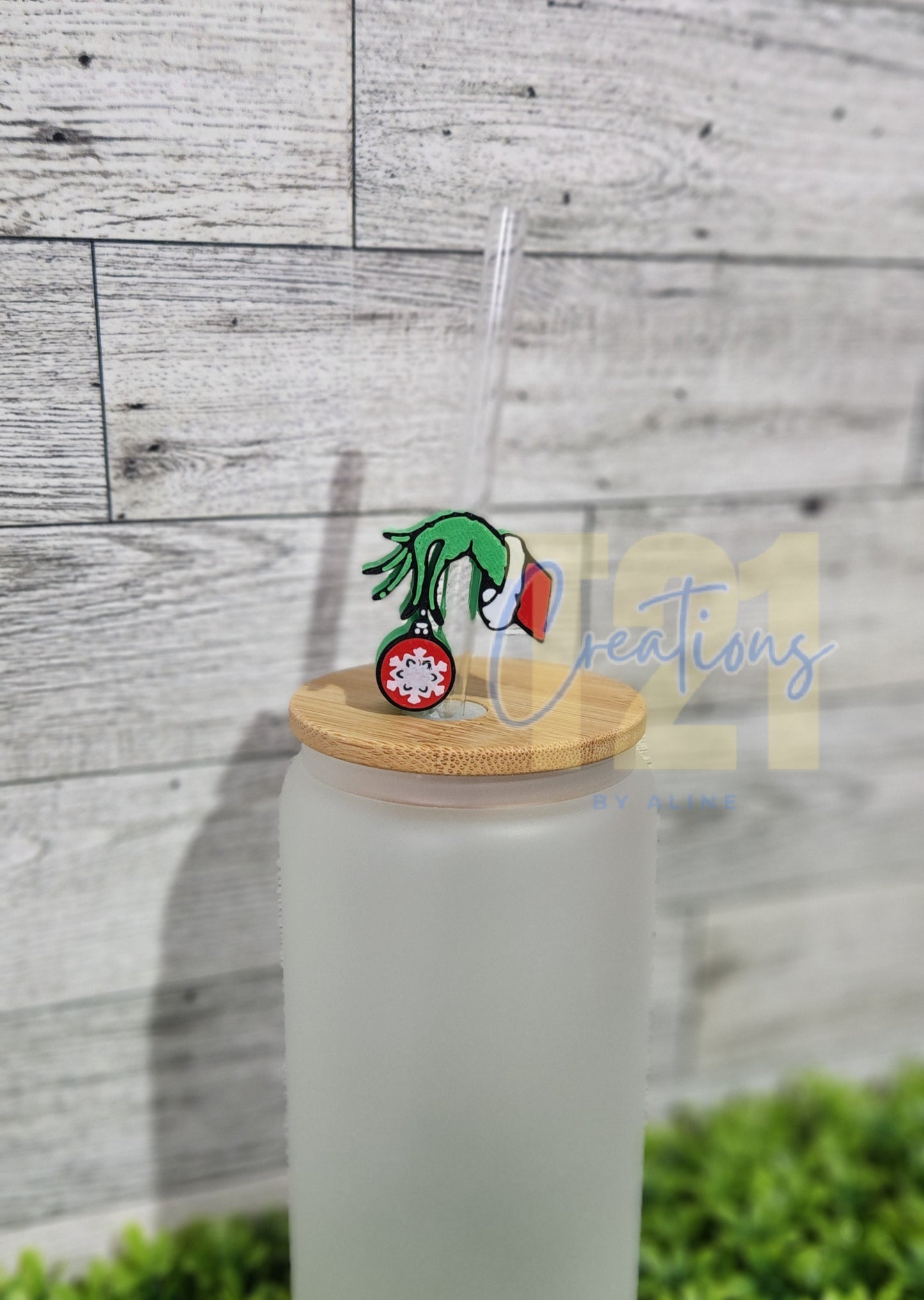 MEAN ONE HAND STRAW TOPPER