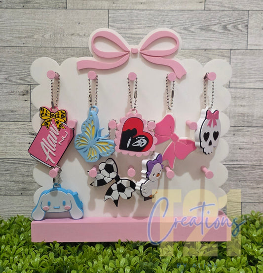 MULTIPLE KEYCHAIN DISPLAY